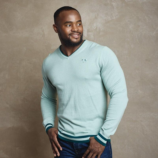 Kingsley Heath | Ultimate Cashmere Blend V-Neck Mens - Knit