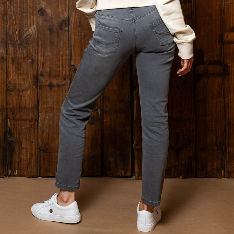 Nandi Boyfriend Low Rise Denim Light Grey