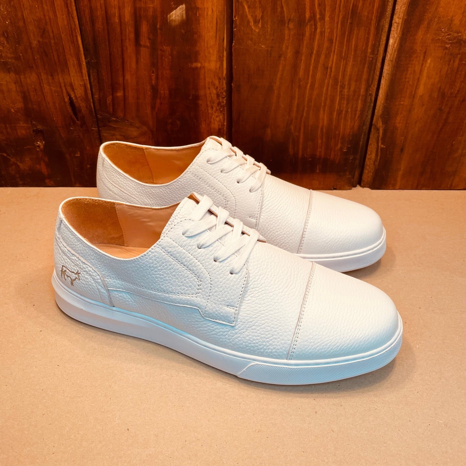 Kingsley Heath S Toe Cap Sneaker White/White