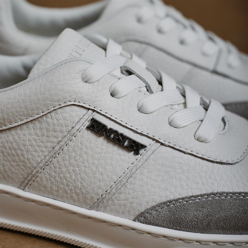 Kingsley T-Toe Wordmark Sneaker - Pelican