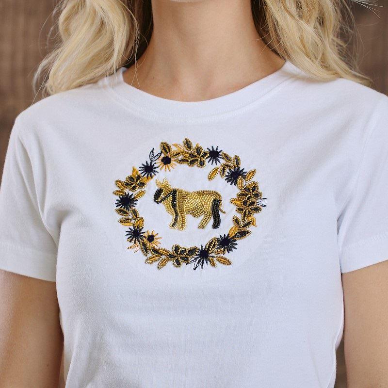 Midi Nguni Wreath Slim Crew Tee - Pelican