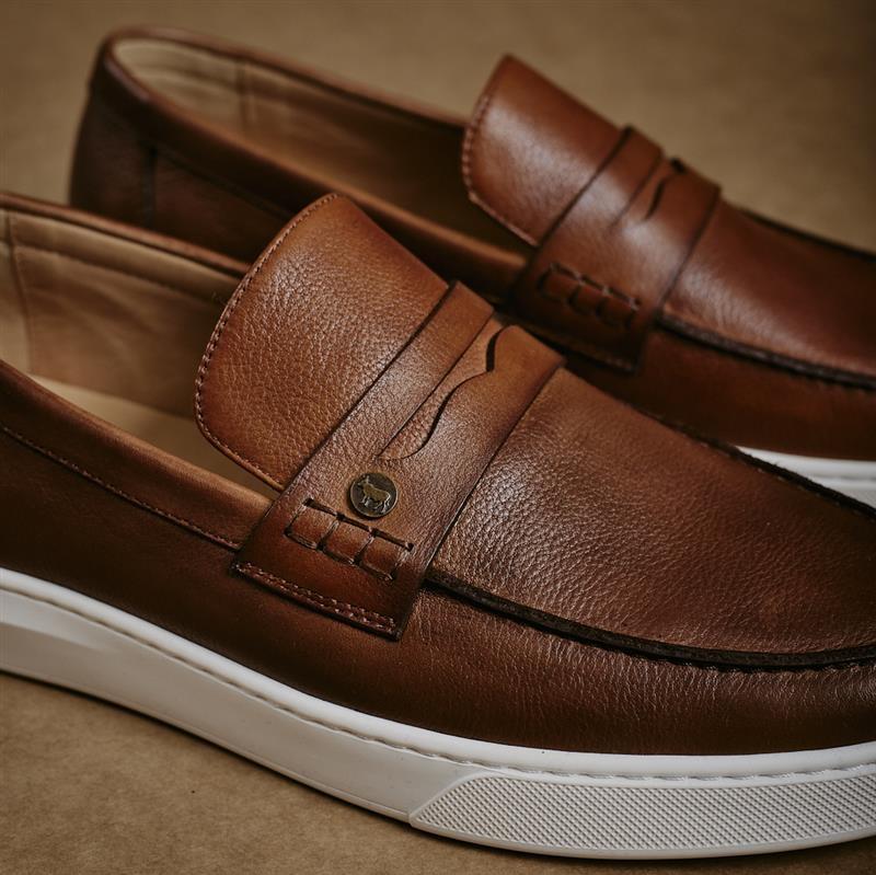 Kingsley Slip-On Metal Trim Sneaker - Tan