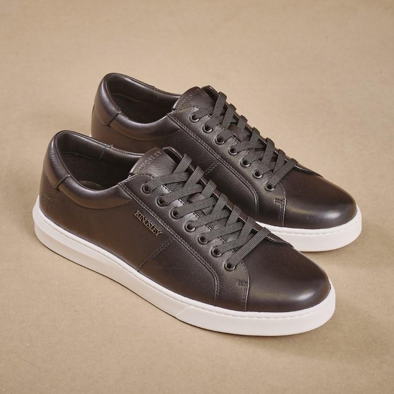 Kingsley Word Metal Trim Sneaker - Mamba