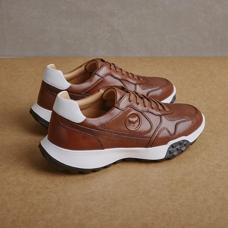 Business Casual Sneaker - Tan