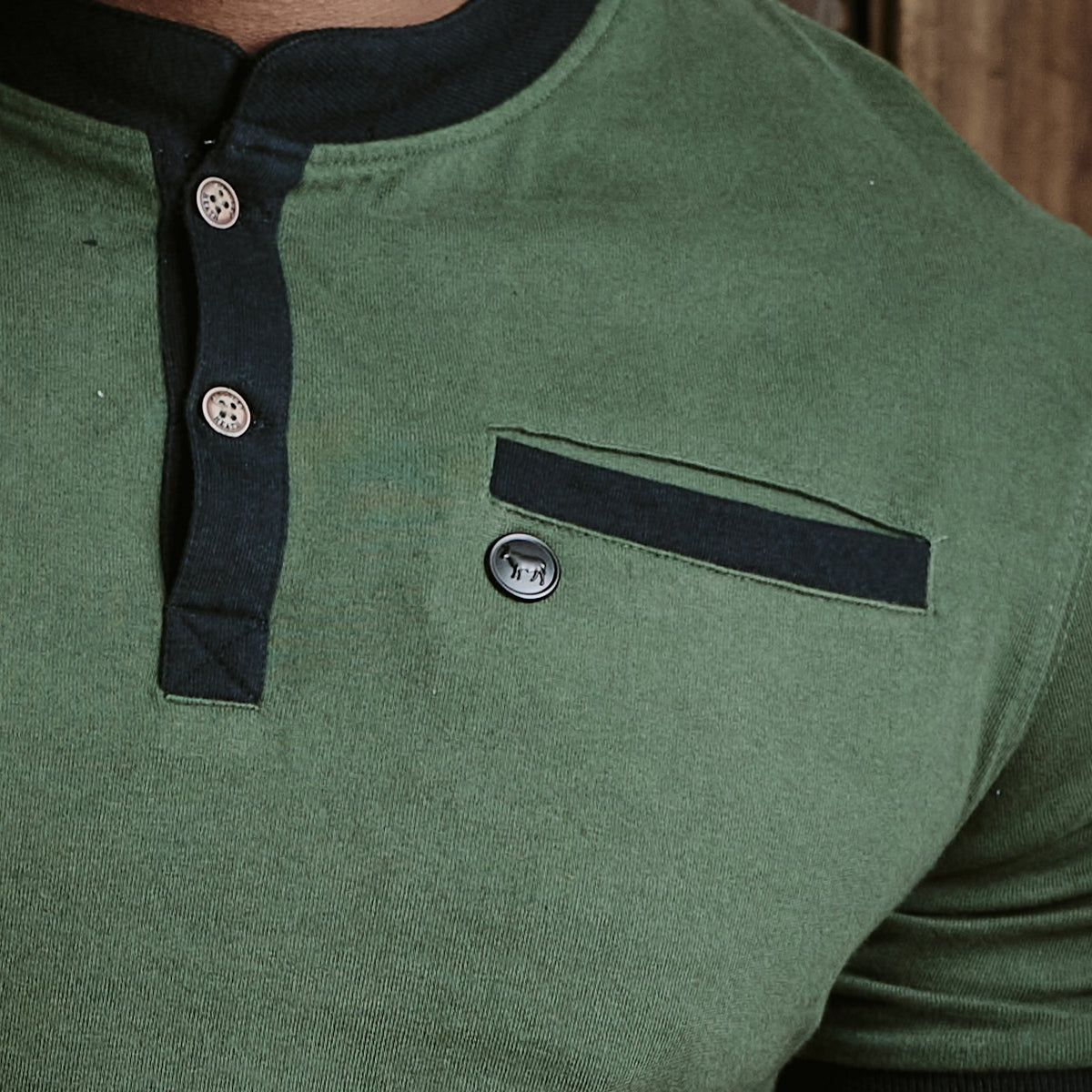 Kingsley Round Rivet Pocket Sj Henley - Forest