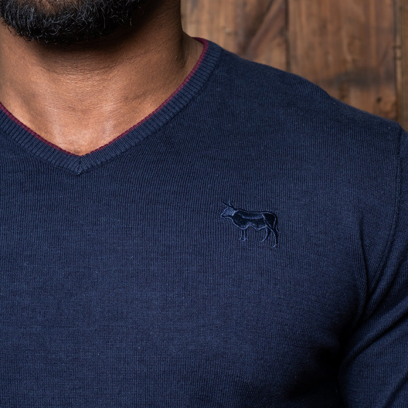 Kingsley Hilton V-Neck Pullover Midnight