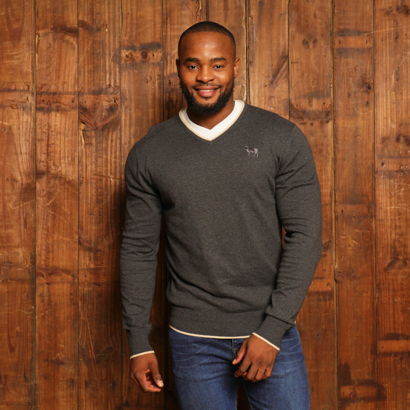 Double Tipped Cashmere Blend V-Neck Pullover - Gravel