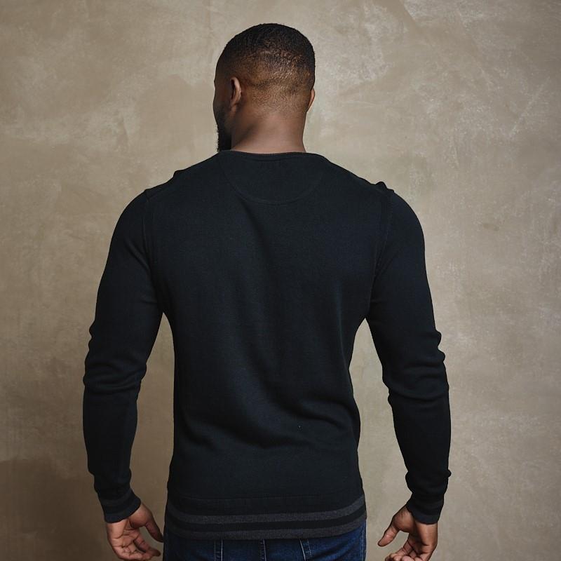 Ultimate Cashmere Blend V-Neck Pullover - Mamba