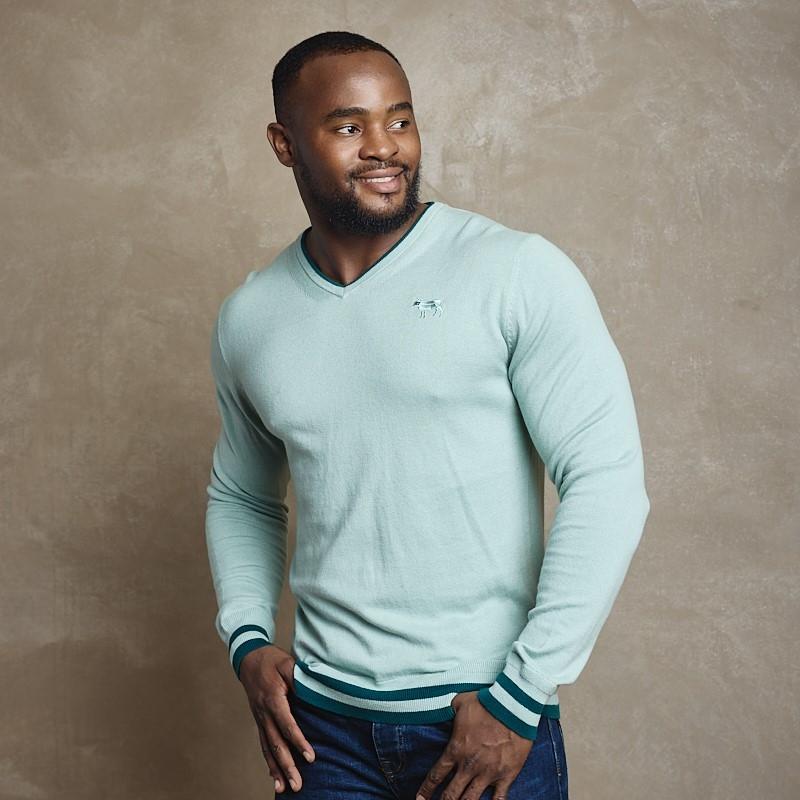 Kingsley Heath | Ultimate Cashmere Blend V-Neck Mens - Knit