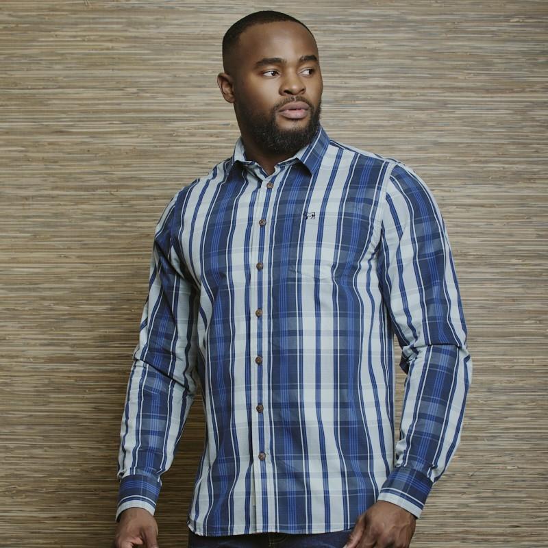 Mnemba Island YD Muscle Fit LS Shirt - Marine