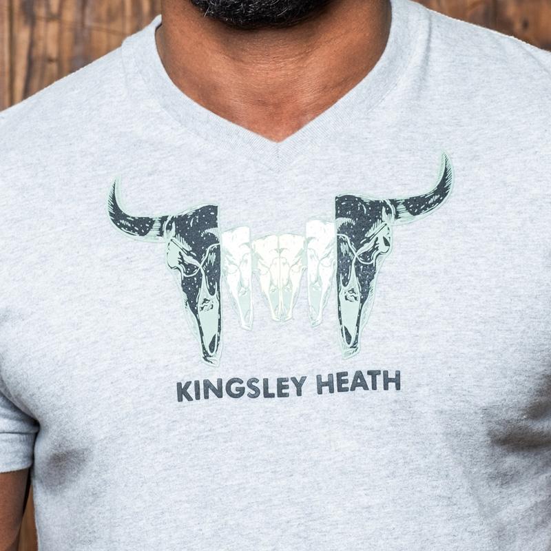 Stacking Skull V-Neck Tee - Vervet
