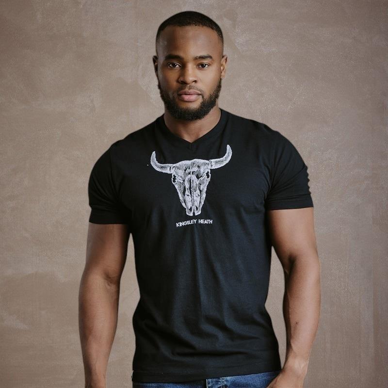 Cross Hatch Foil Skull V-Neck Tee - Mamba