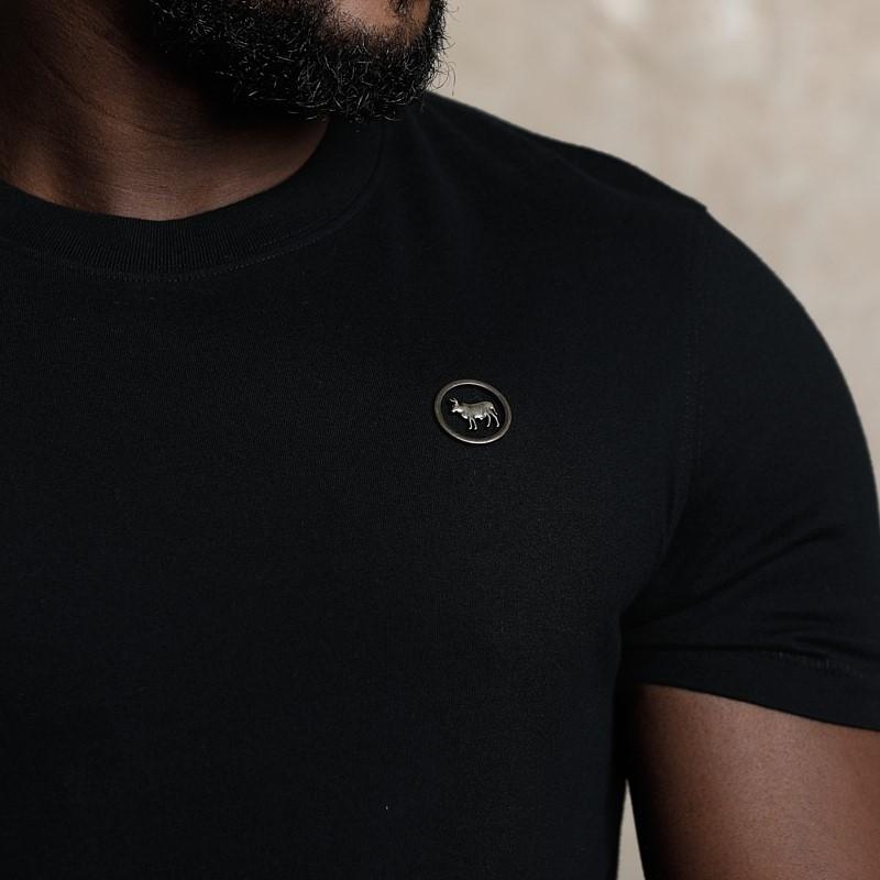 Round Cut Out Metal Trim Relaxed Tee - Mamba