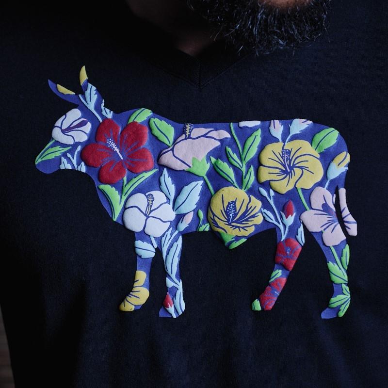 Flower Puff Nguni V-Neck Tee  - Midnight