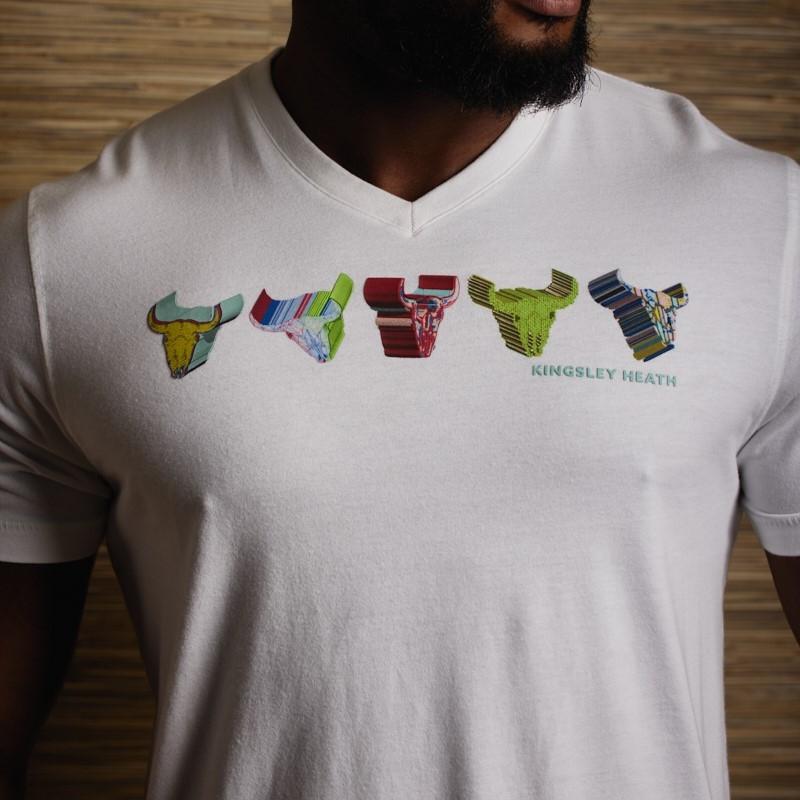 Line Up Skull V-Neck Tee  - Pelican