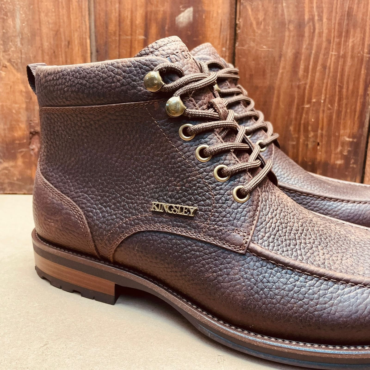 Kingsley Cutt &amp; Buff Boot - Choc